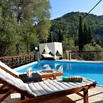 Doliva With Private Pool Άγιος Γόρδιος