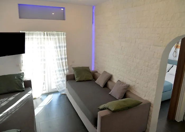 아파트 Doliva With Private Pool 아기오스고르디오스