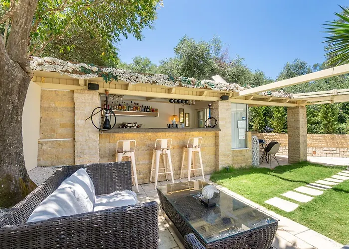 Doliva With Private Pool Apartament *